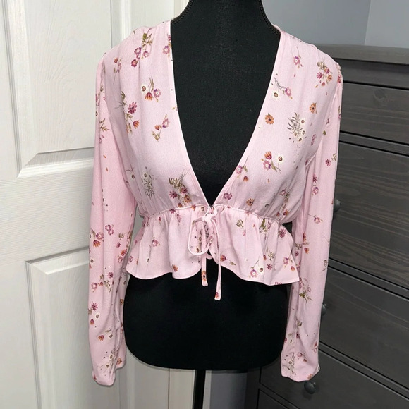 Sunday Best Tops - Aritzia - Sunday Best Blouse